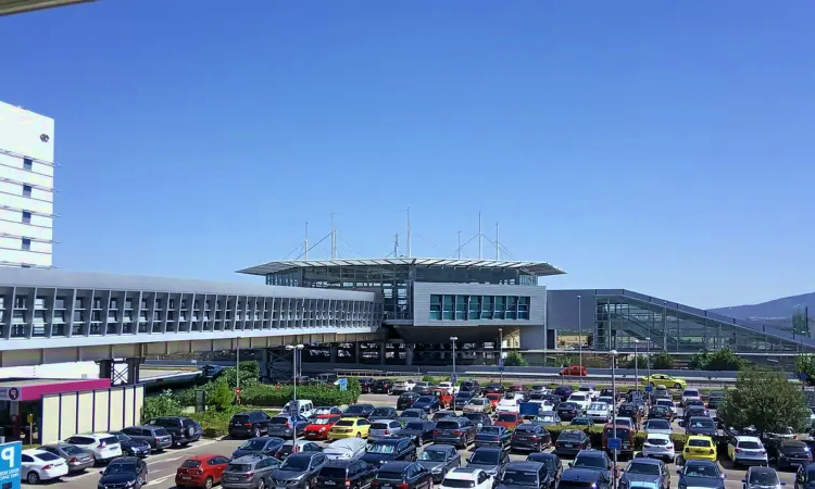 Międzynarodowy port lotniczy w Atenach "Eleftherios Venizelos"