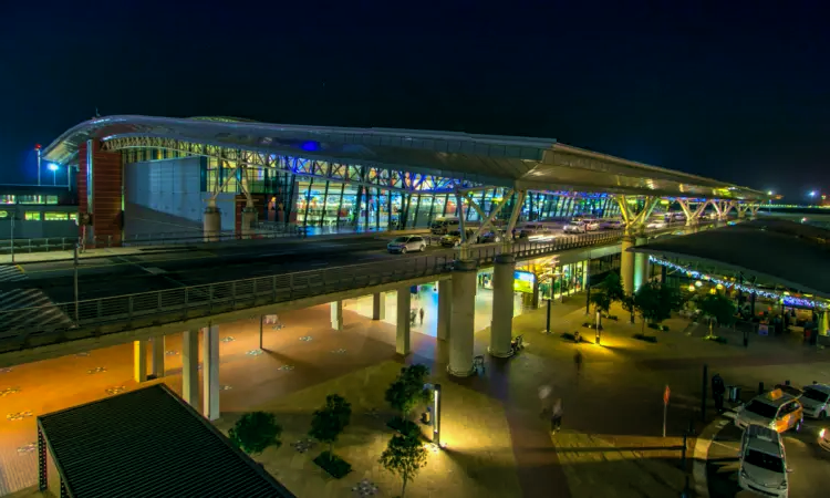 Międzynarodowe lotnisko Króla Shaki