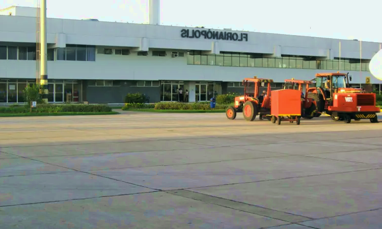 Międzynarodowy port lotniczy Florianópolis-Hercílio Luz
