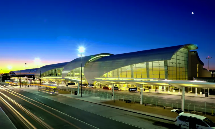 Międzynarodowy port lotniczy Norman Y. Mineta San José
