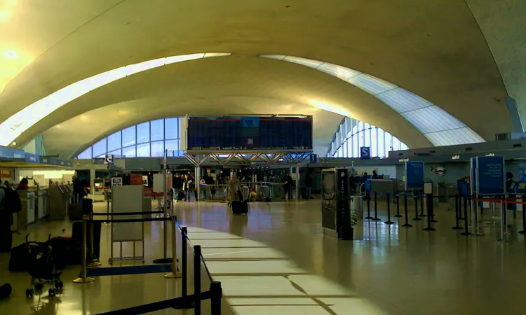 Międzynarodowy port lotniczy Lambert-Saint Louis
